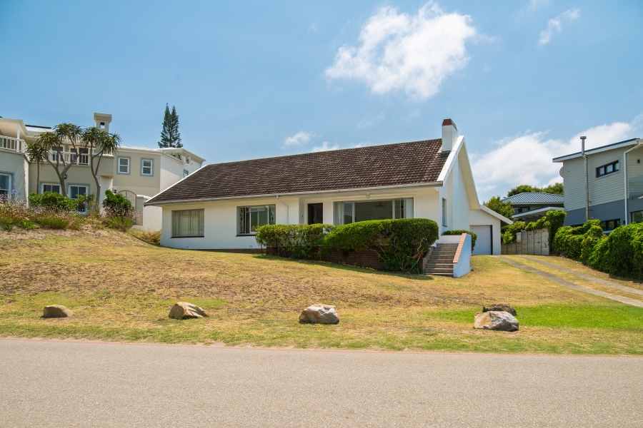 3 Bedroom Property for Sale in Leisure Isle Western Cape